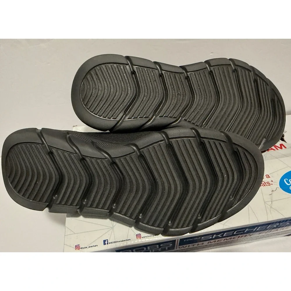 Skechers BOBS Sport B Flex-Frigid Edge‎ Mens 8 Black Slip On Sneakers 118107/BBK